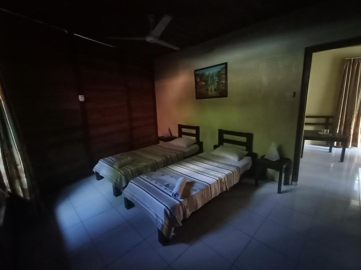 Cakalang Resort Бунакен Экстерьер фото